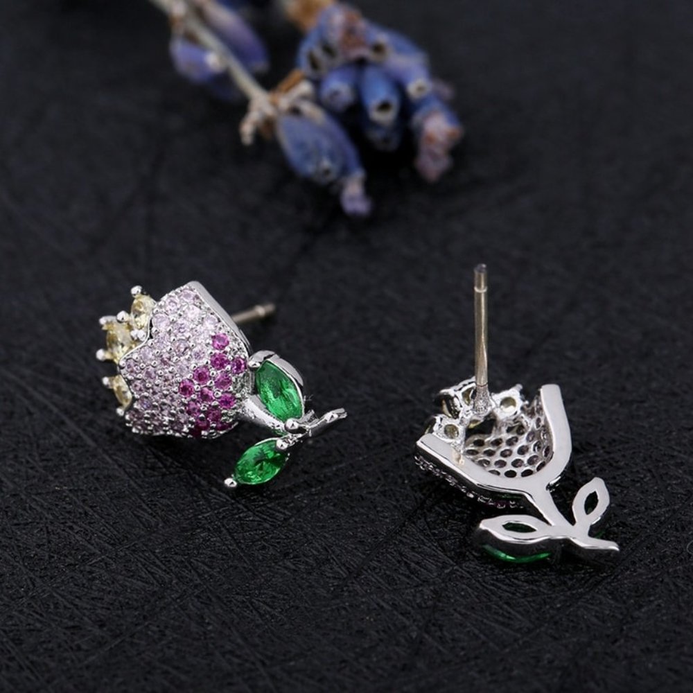 Stunning Tulip Diamond CZ Silver Stud Earrings - Picture 5 of 5